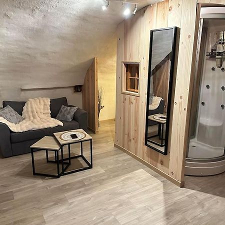 Nuit Romantique Avec Spa Privatif Meilhaud Dış mekan fotoğraf
